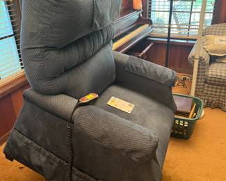 Electric lift chair by Golden. Excellent condition! $300