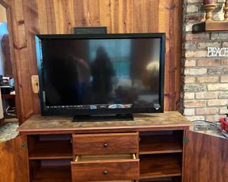 Storage cabinet : $75