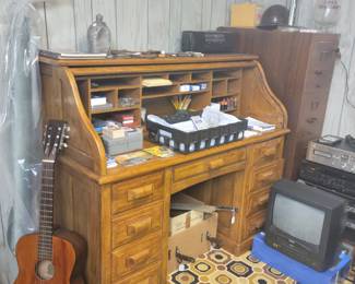 Roll top desk, misc military, 