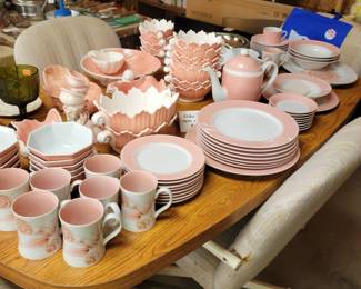 Castleton Shell Pink china