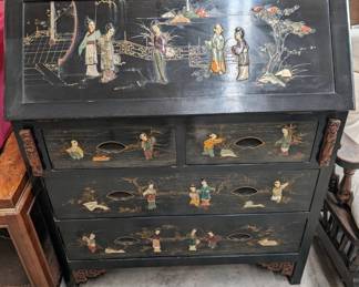 Asian Style Secretary 