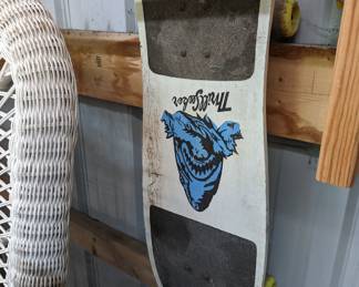 Vintage Thrillseeker Scateboard