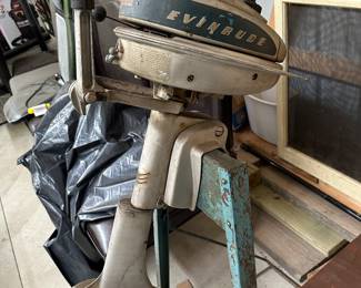 Vintage Evinrude Outboard Boat Motor