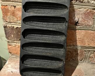 Cast Iron Cornbread Pan