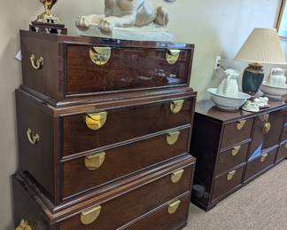 Thomasville Chest