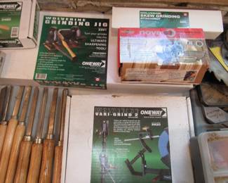 more woodworking materials .... lots to pick through