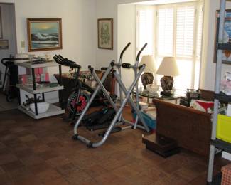 Exercise equipment, collectables