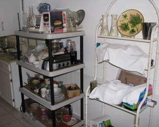 Kitchen wares, hutch