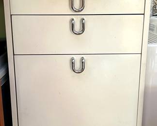62. White 3 Drawer Cabinet on Casters (17" x 20" x 24")