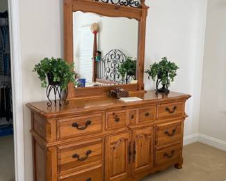 dresser with mirror