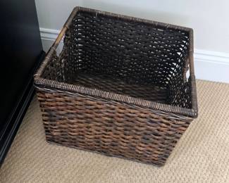 weave wicker basket