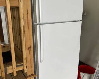 refridgerator