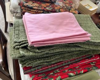 Linens, tablecloths