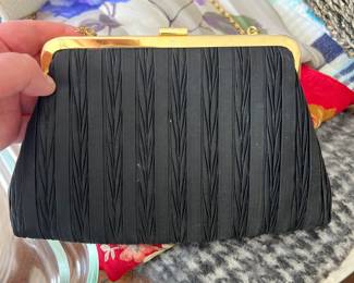 black clutch