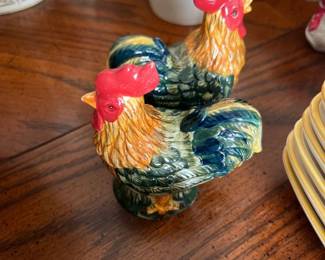 Rooster salt and pepper