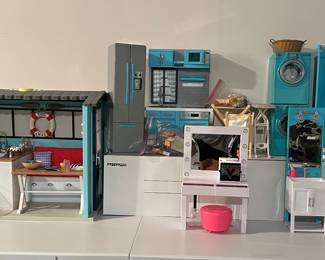 American Girl Doll / Our Generation & My Life play sets!