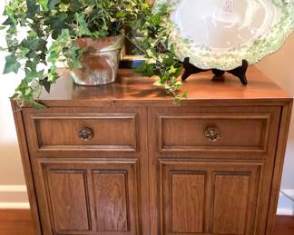 MCM Lane Record Cabinet