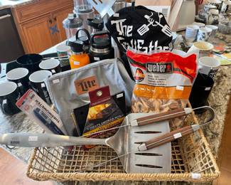 Jack Daniels mugs, Grilling equipment