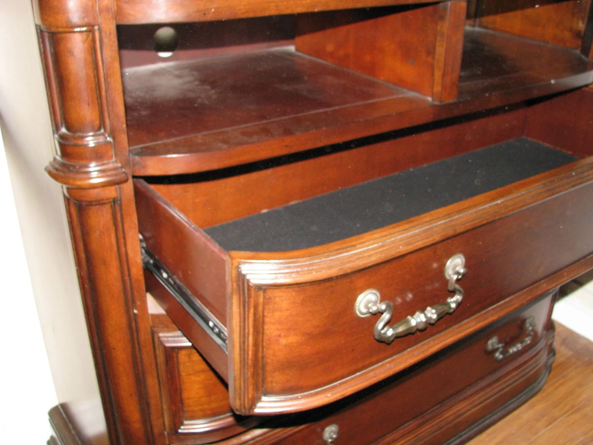 Liberty Hill ONLINE Estate Auction starts on 5/22/2024