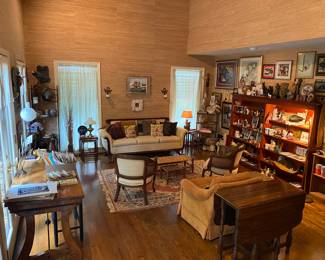 This entire house is full of super-cute stuff!