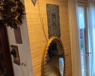 Cool mirrors and cooler lamp.