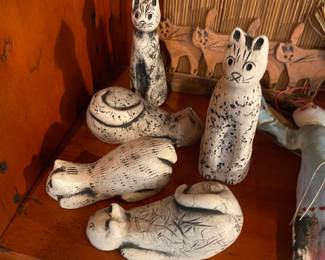 Their favorite rap group is Grandmaster Flash and the Fur-rious Five.