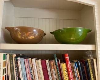 Me and my swashbuckling friends are going to sail away in search of Corning dishware. Have you ever dreamed of your own Pyrex ship?