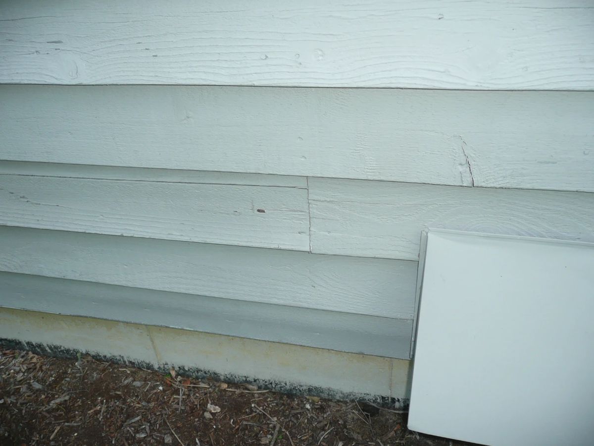 Elmhurst Like New 2400 S.F. House Demolition Sale starts on 6/16/2024