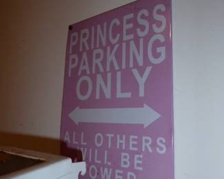 For prices & info copy and paste this link: https://beforeudemo.com/sales-event/elmhurst-like-new-2400-s-f-house-demolition-sale/