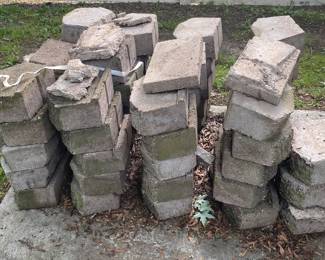 Retaining wall stones
