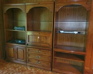 3 pc matching wall unit