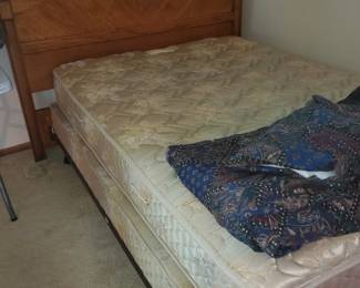 Full size bed that can convert to queen.  Matching dresser and nightstand
