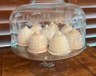 LLADRO BELLS IN CAKE DOME