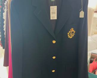 MANY NEVER WORN LIKE THIS RALPH LAUREN SIZE 14 BLAZER