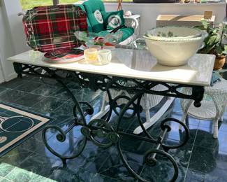 MARBLE TOP PASTRY TABLE