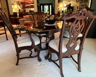 Table and 4 Chairs from the Biltmore Collection by Heritage/Henredon