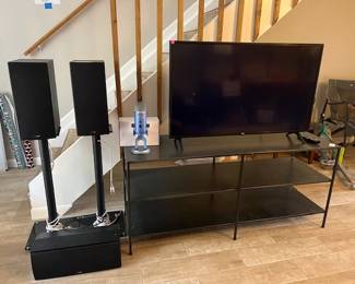 LG TV, Stand and speaker set