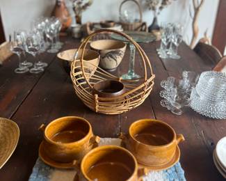  Vintage ceramic pots, vintage baskets, glassware and home home goods
