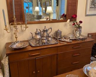 Henredon vintage Buffet