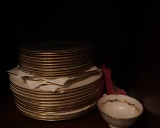 Lenox  china     pattern  is  Gold  Wreath