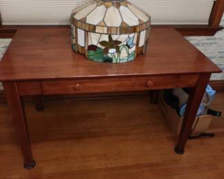 lead  glass  lamp  shade