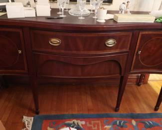 Henredon  buffet.  Size  is  72'  x 24".