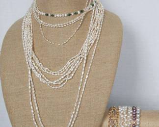 Freshwater Small Pearl 