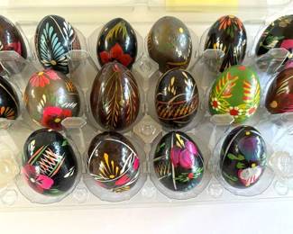 Vintage Painted Wood Easter Eggs
