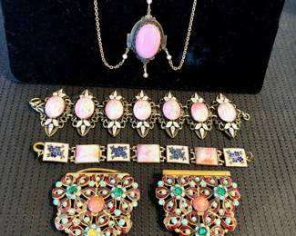 AntiqueVintage Czechoslovakian Pink Stone Enamel Jewelry