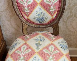 Paid of fabulous mid 1800s Louis Philippe chairs