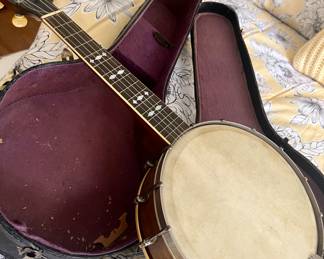 Gibson U-1 Banjo Ukulele (1920s)