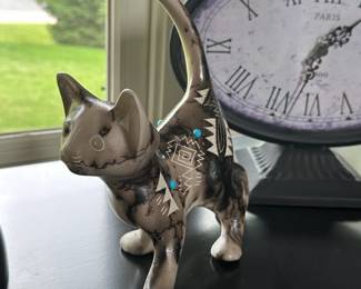 Horse Hair Pottery Cat 