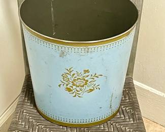 ANTQUE CHAIR, VINTAGE WASTE CAN