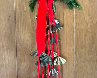 VINTAGE CHRISTMAS DECOR